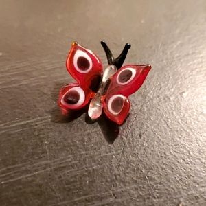 Glass figurine butterfly